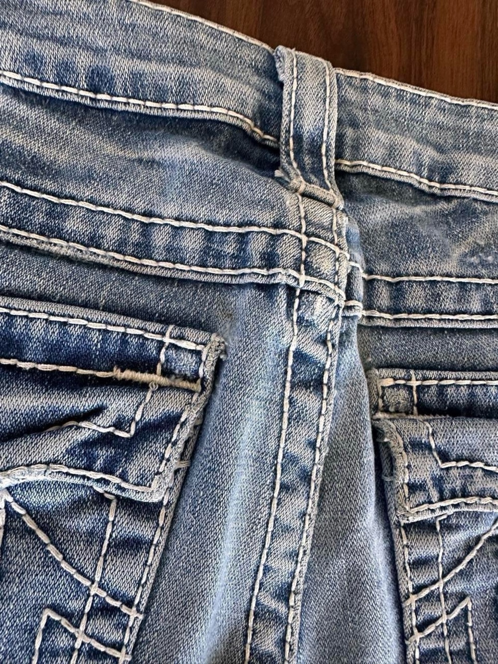 True Religion Light Blue Bootcut Jeans with Signature Back Pockets and Gemstones - Picture 6 of 6